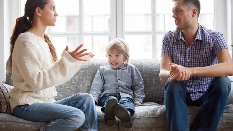 FPMomHacks Parenting Advice by FamousParenting